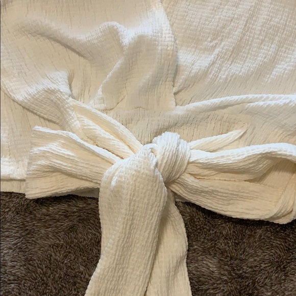 NWOT ZARA tie front top - Picture 3 of 3